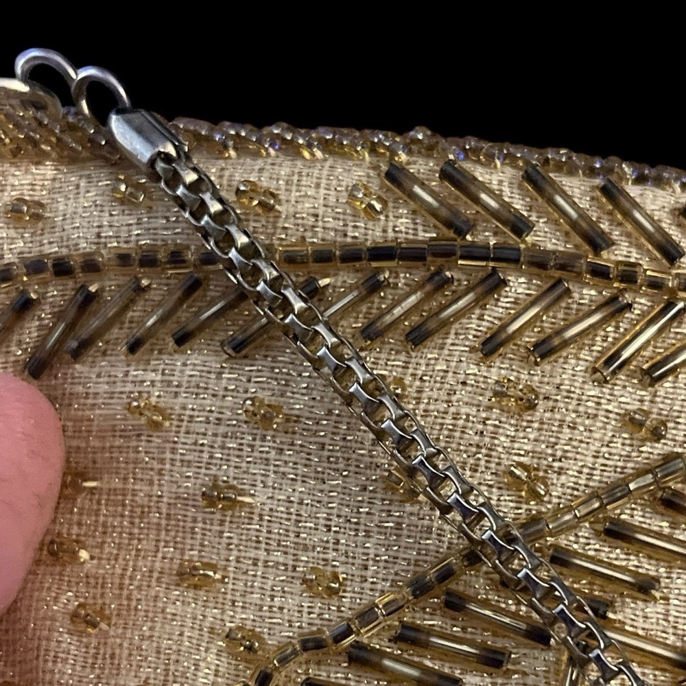 Vintage La Regale Cream and Gold Beaded Evening Crossbody Bag - Picture 9 of 9